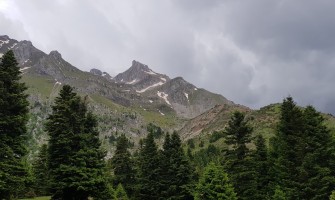 Vardousia: Climbing in Korakas Ridge